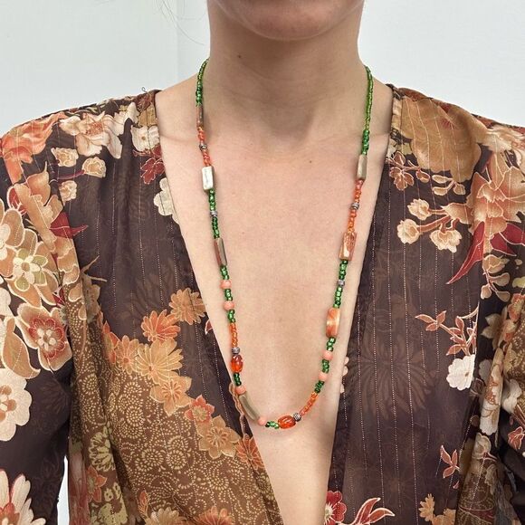 Green & Mother of Pearl Beaded Multi-color Necklace 27" - Picture 4 of 11